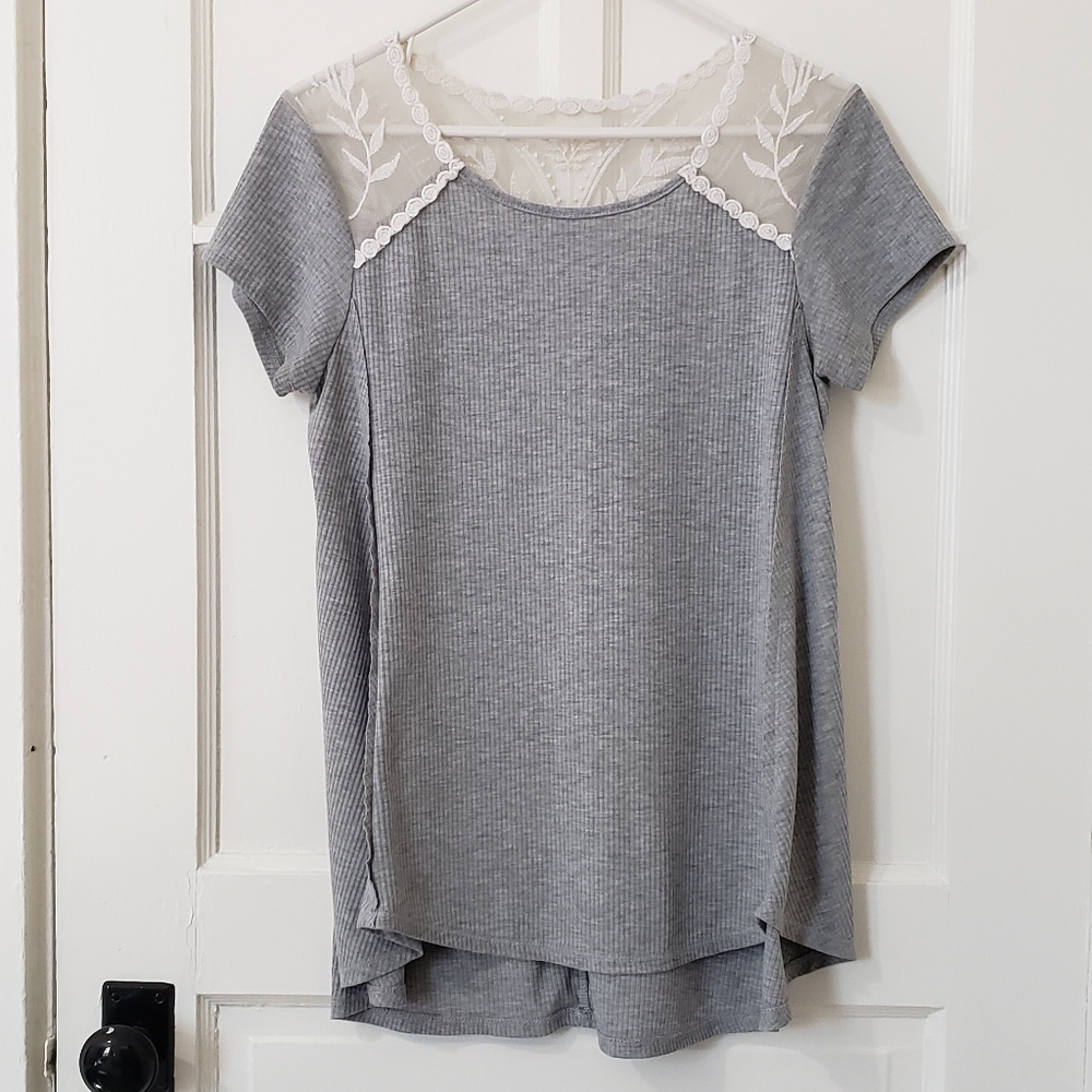 Maternity Lace Detailed Top